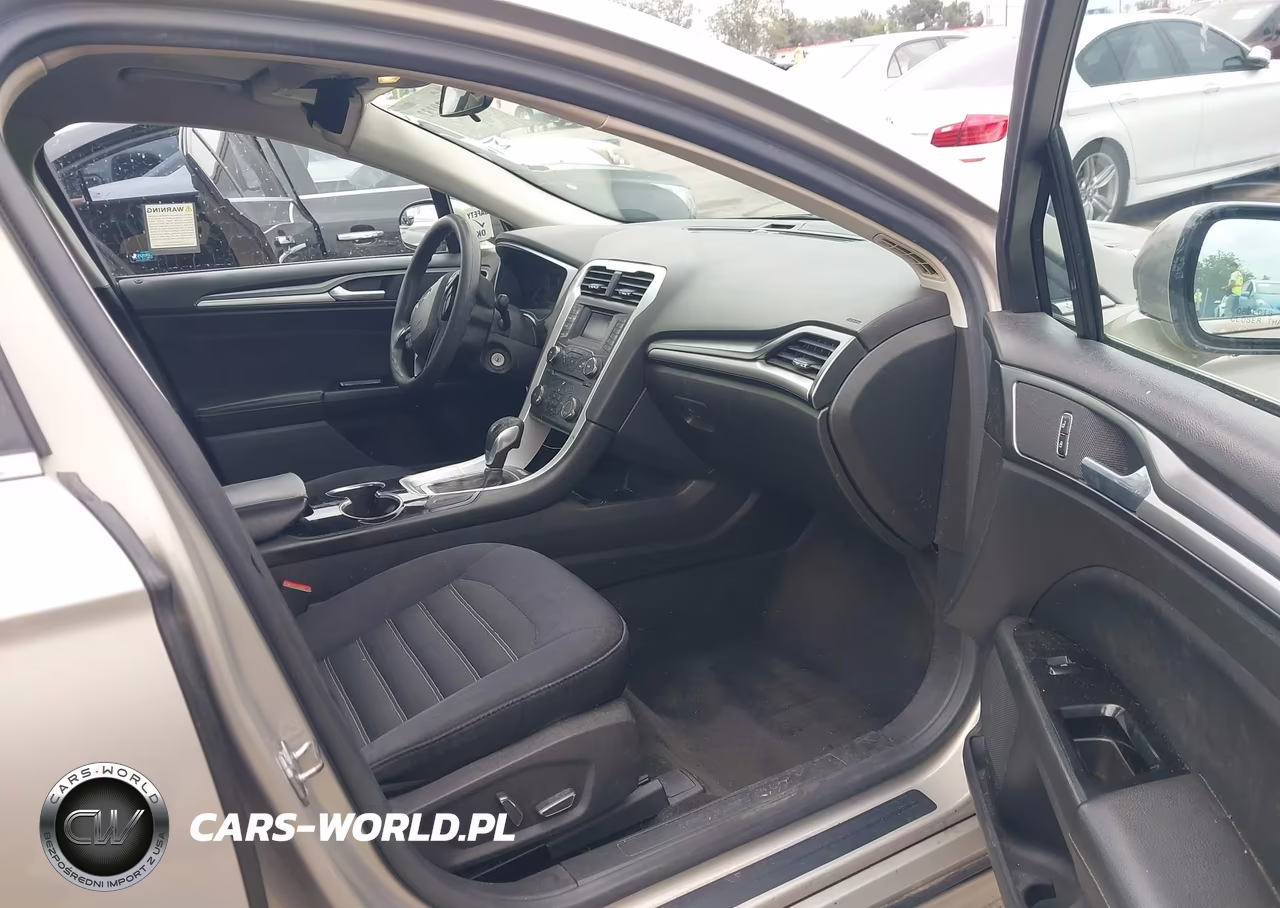 2015 Ford Fusion Se VIN:3FA6P0H7XFR128462 - 5