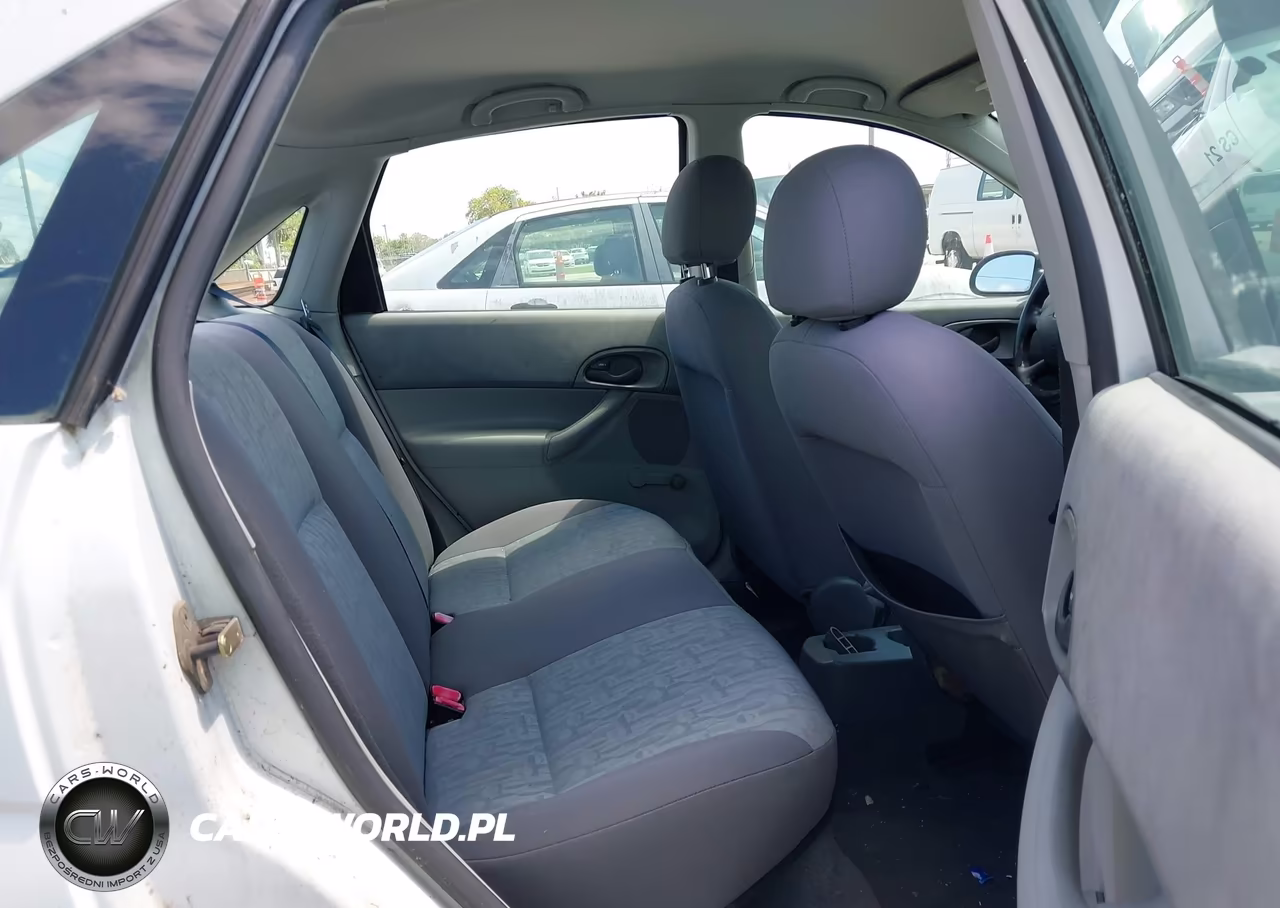 2005 Ford Focus Zx4 VIN:1FAFP34N55W210746 - 8