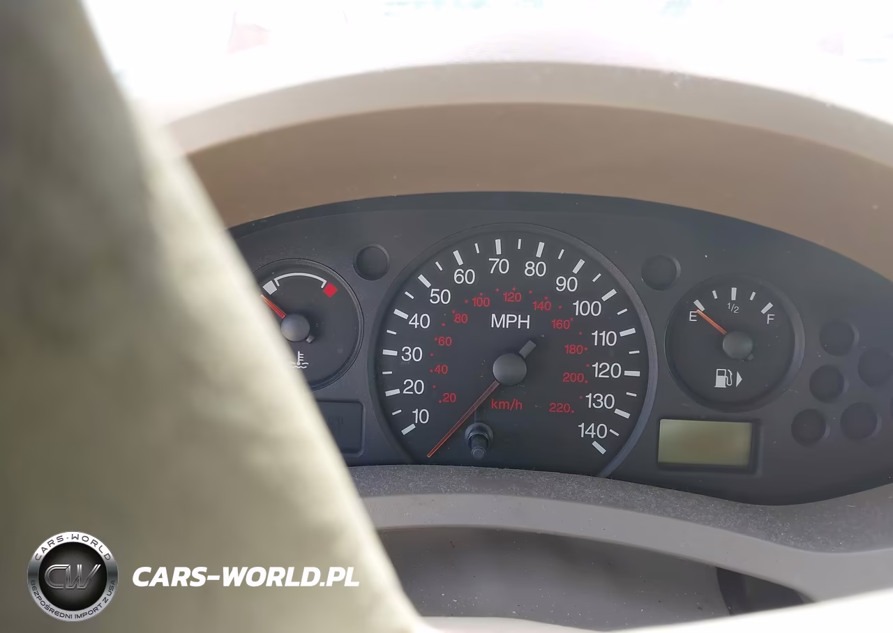 2005 Ford Focus Zx4 VIN:1FAFP34N85W192047 - 7