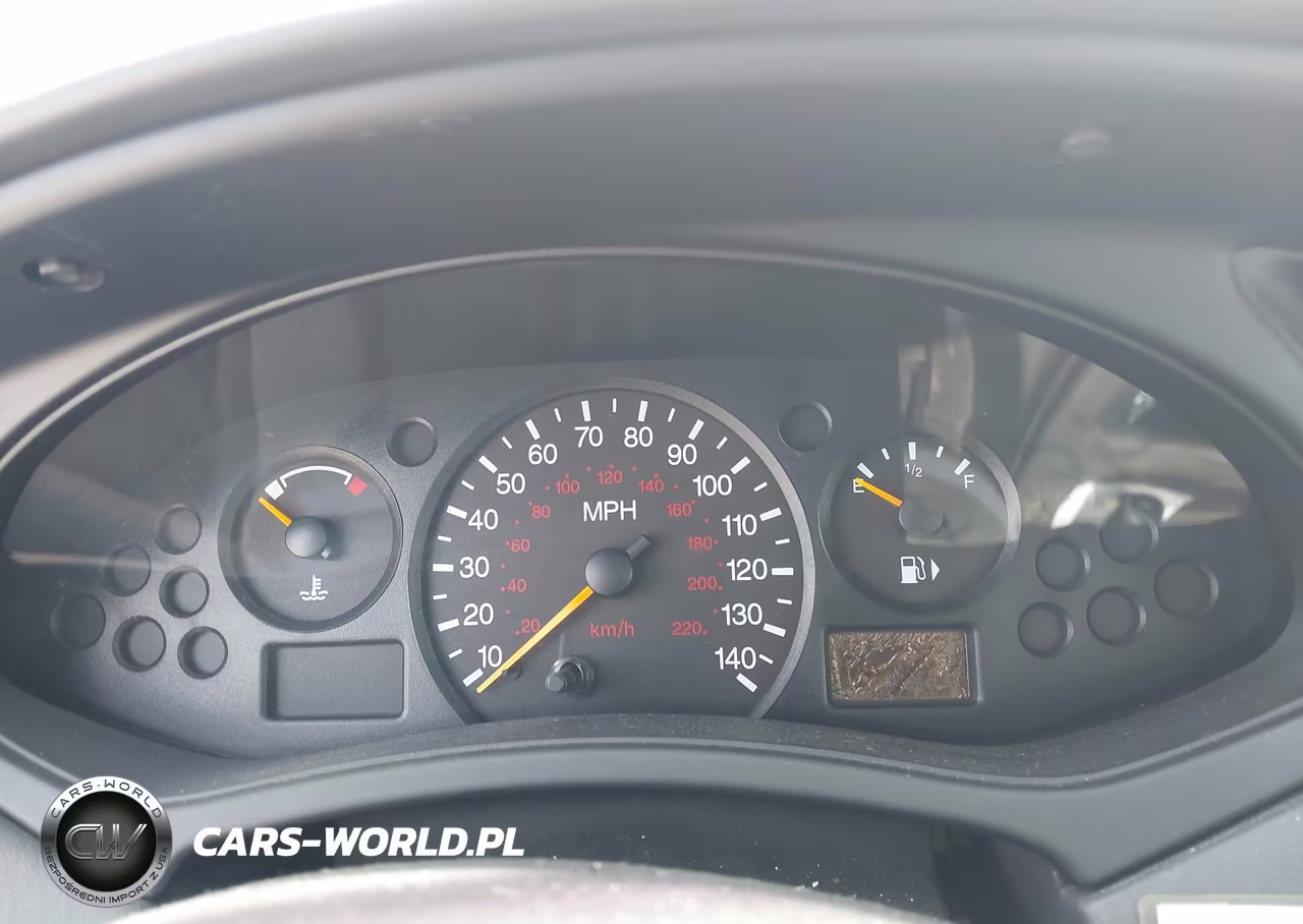 2002 Ford Focus Lx VIN:1FAFP33P32W152991 - 7