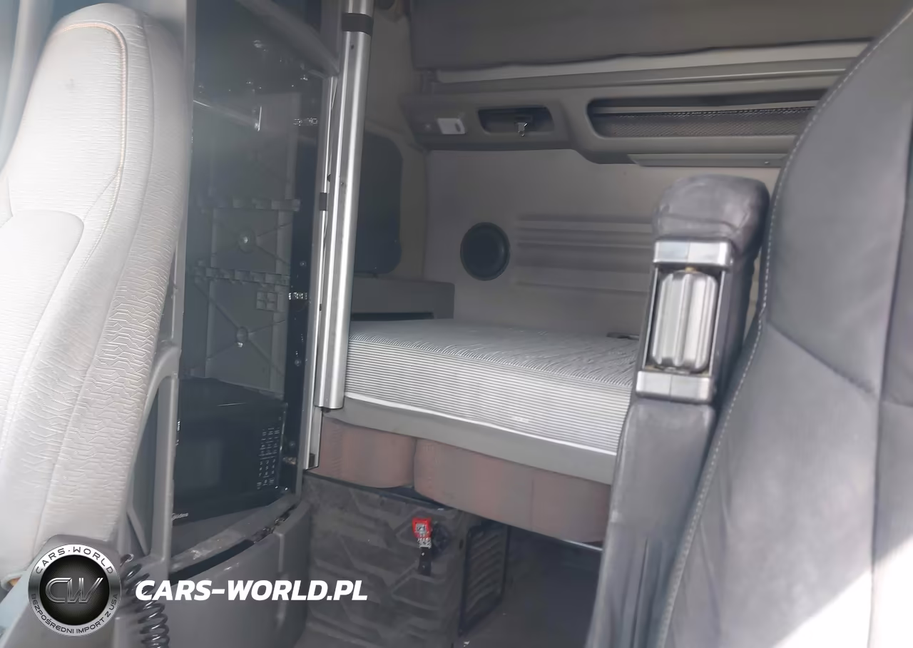 2019 Volvo Vnl VIN:4V4NC9EH1KN220581 - 7