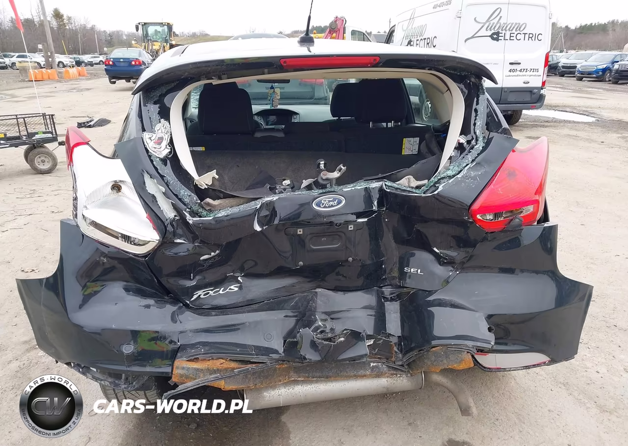 2018 Ford Focus Sel VIN:1FADP3M23JL283896 - 17