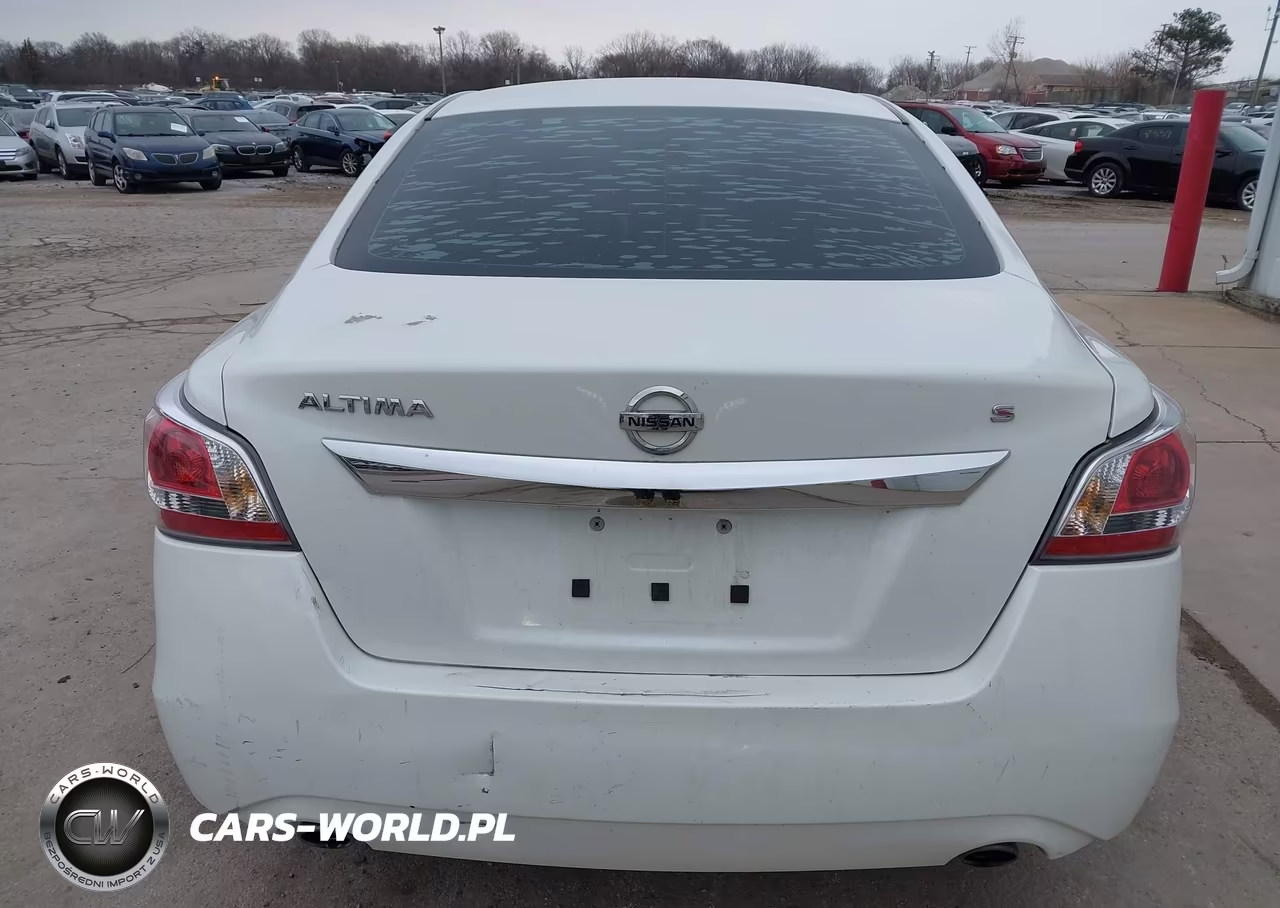 2015 Nissan Altima 2.5 S VIN:1N4AL3AP7FN915096 - 15