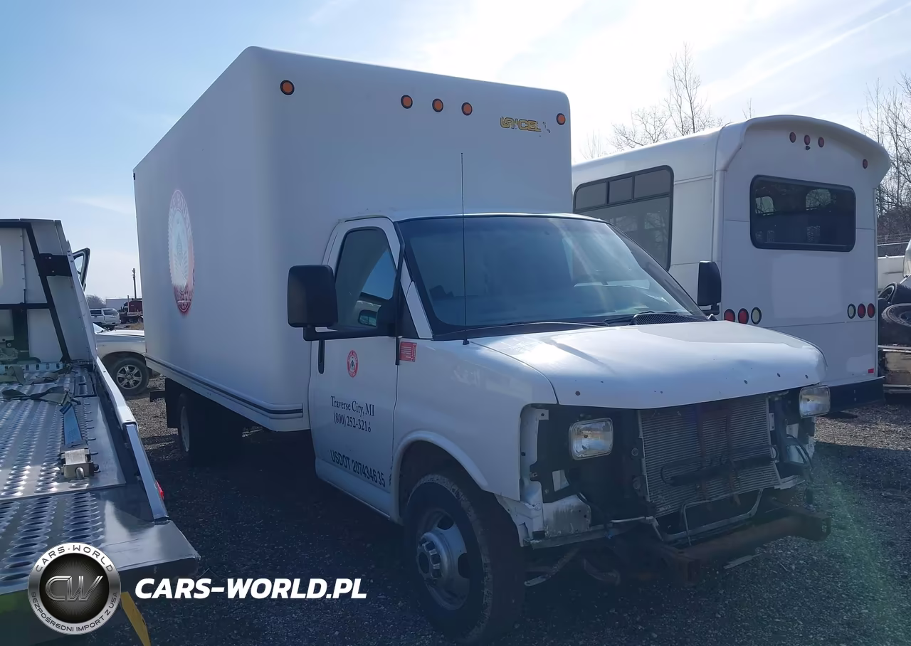 2017 GMC Savana Cutaway 3500 1Wt
