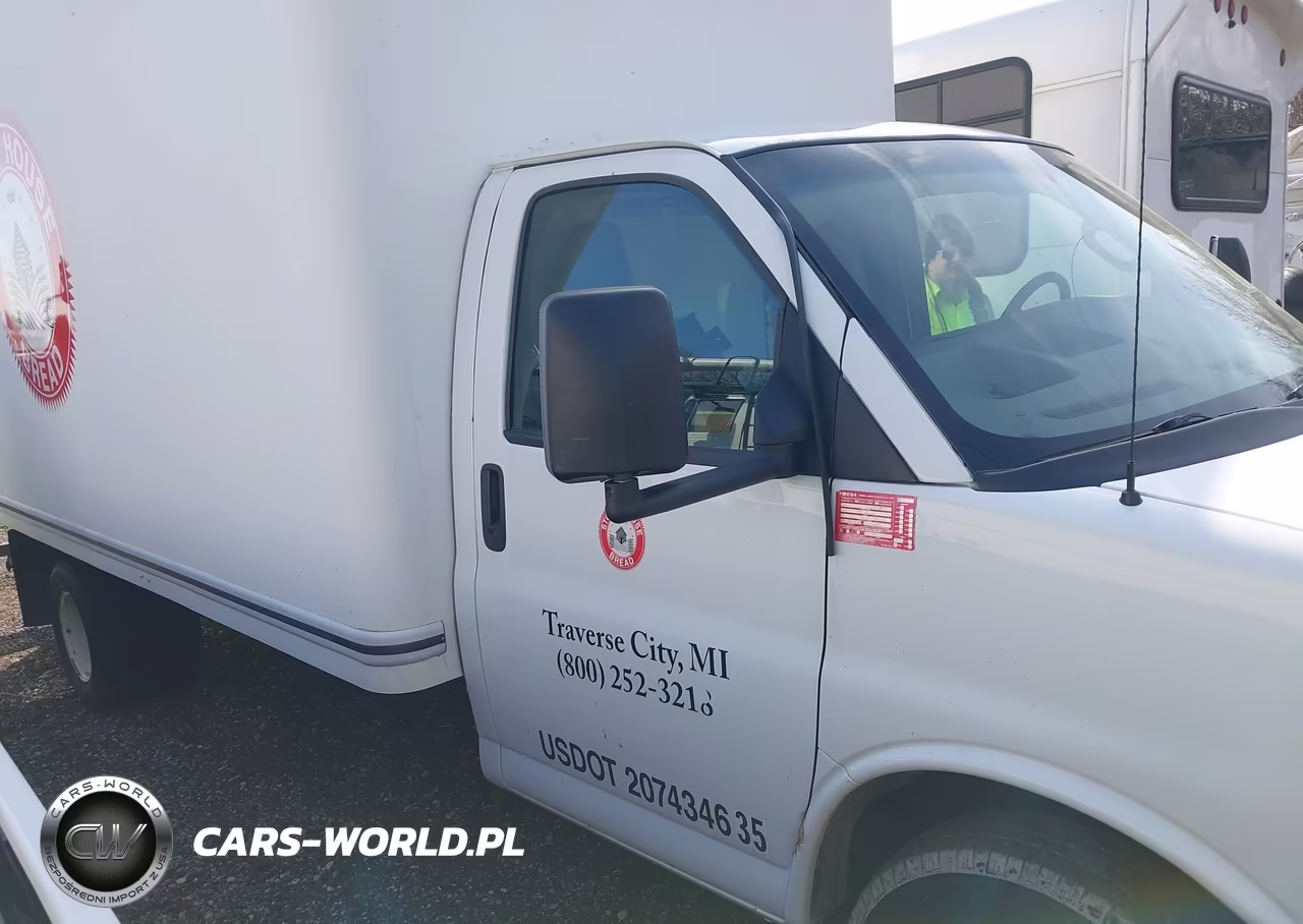 2017 GMC Savana Cutaway 3500 1Wt VIN:1GD37TCG2H1162197 - 13