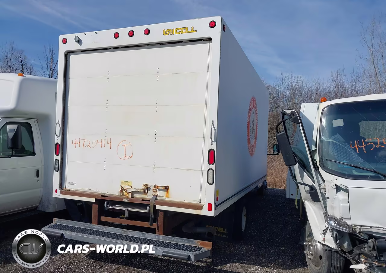 2017 GMC Savana Cutaway 3500 1Wt VIN:1GD37TCG2H1162197 - 4