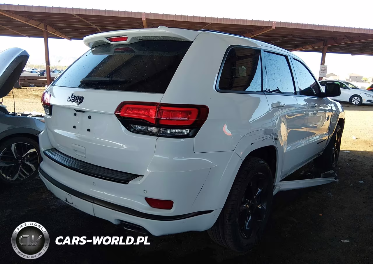 2016 Jeep Grand Cherokee High Altitude VIN:1C4RJECG8GC335820 - 4