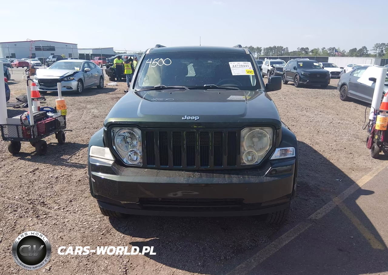 2011 Jeep Liberty Sport VIN:1J4PN2GK8BW520606 - 12