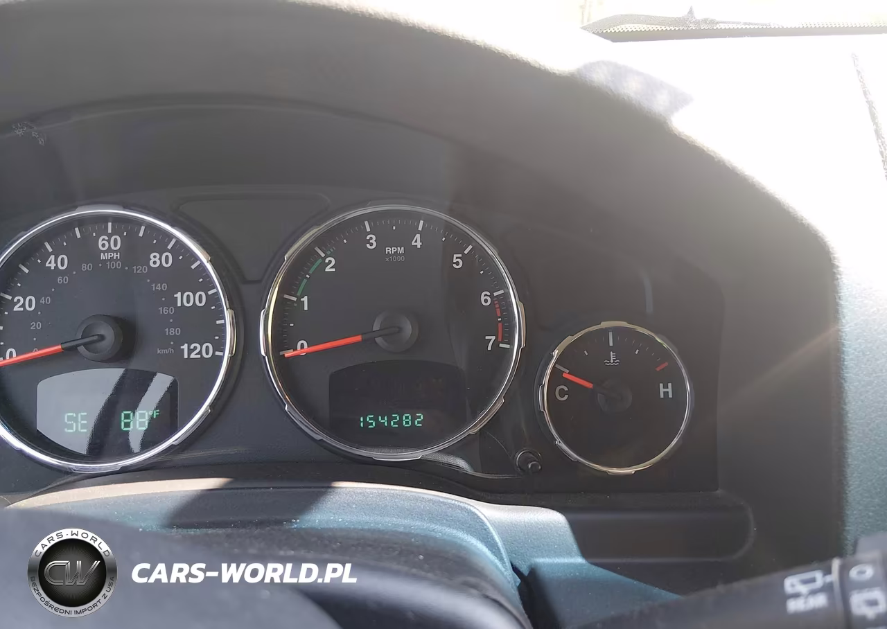2011 Jeep Liberty Sport VIN:1J4PN2GK8BW520606 - 15
