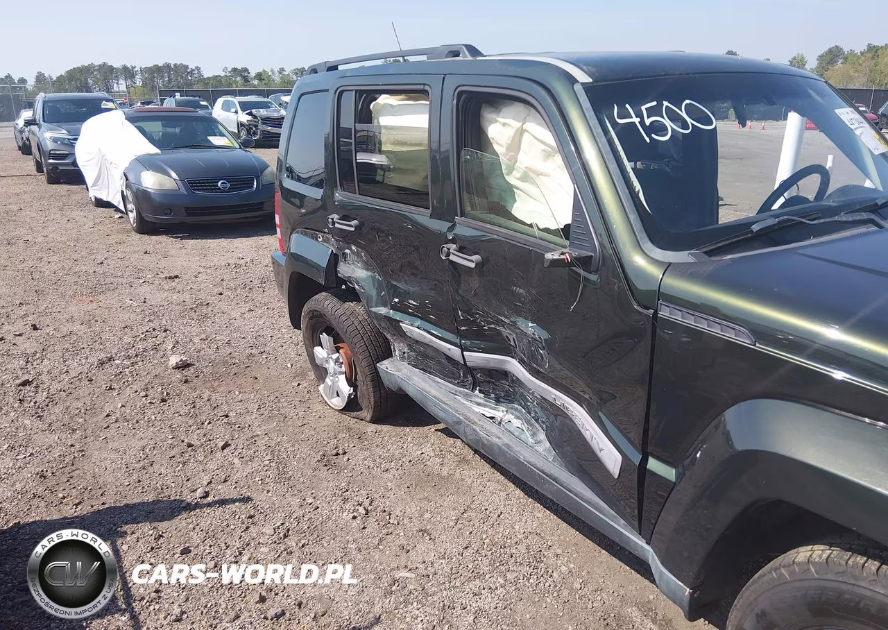 2011 Jeep Liberty Sport VIN:1J4PN2GK8BW520606 - 6