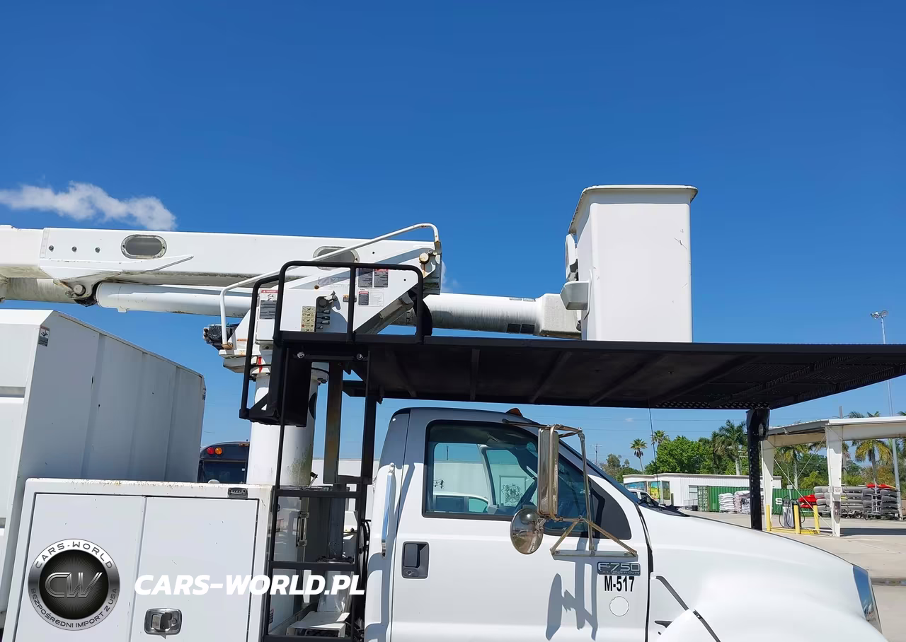 2013 Ford F-750 Xl-Xlt VIN:3FRNF7FC2DV037713 - 13