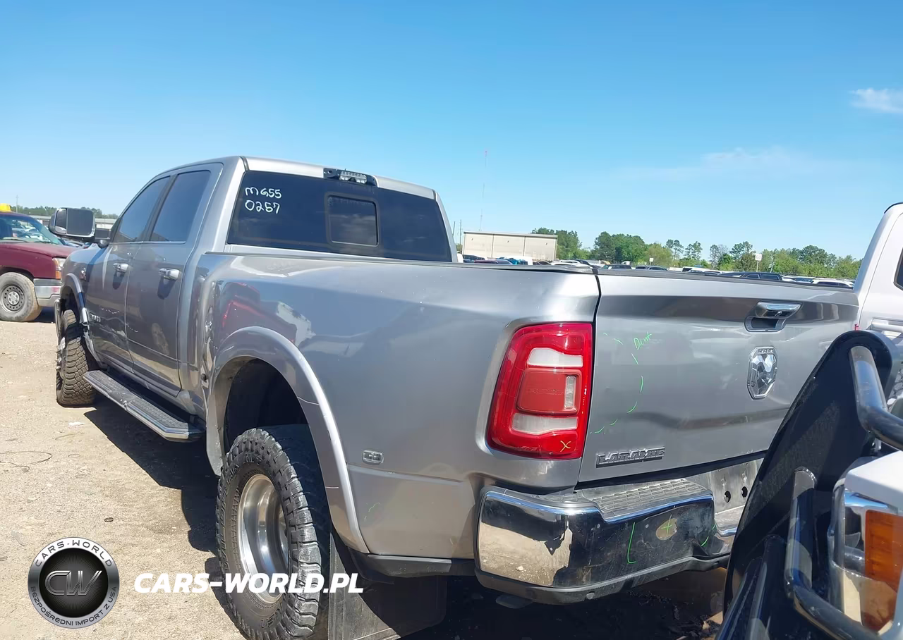 2021 Ram 3500 Laramie 4X4 8' Box VIN:3C63RRJL0MG550257 - 14