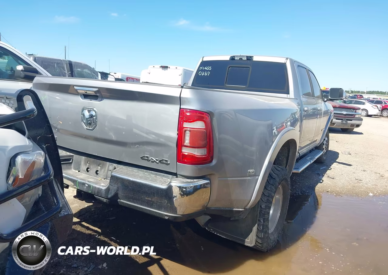 2021 Ram 3500 Laramie 4X4 8' Box VIN:3C63RRJL0MG550257 - 4