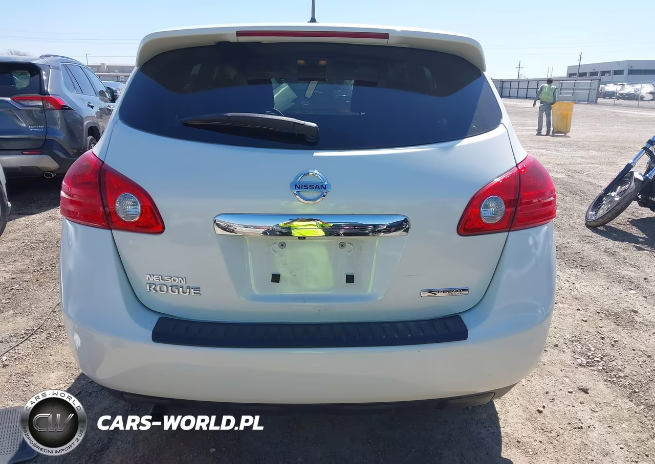2013 Nissan Rogue S VIN:JN8AS5MTXDW551737 - 16