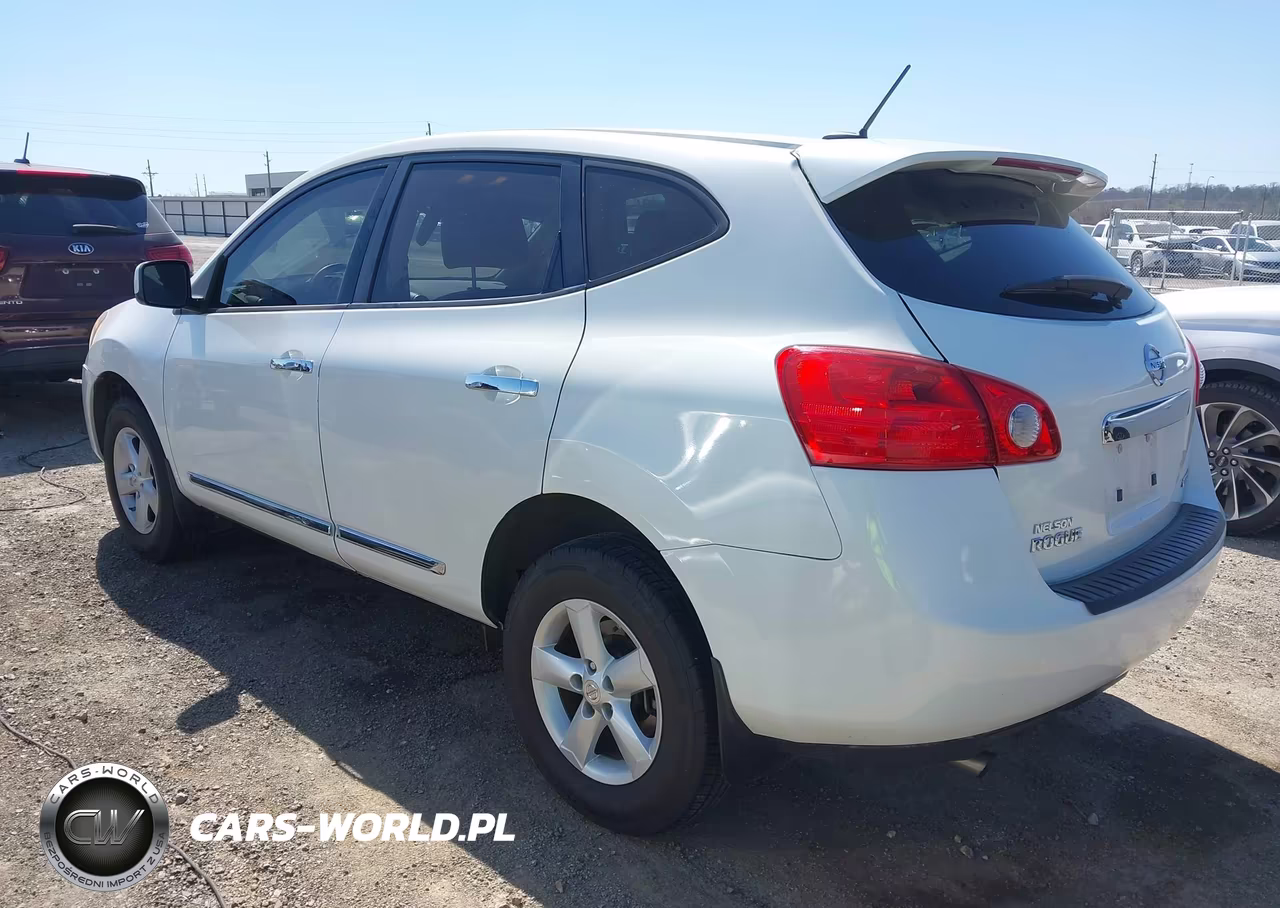 2013 Nissan Rogue S VIN:JN8AS5MTXDW551737 - 3