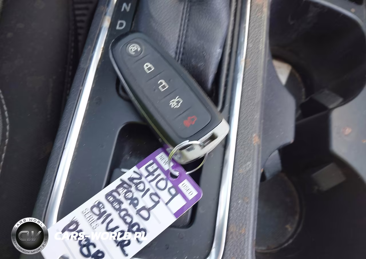 2019 Ford Escape Se VIN:1FMCU0GD7KUA62058 - 11