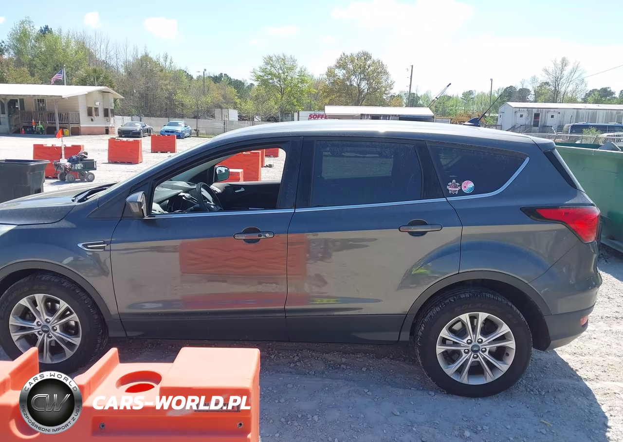 2019 Ford Escape Se VIN:1FMCU0GD7KUA62058 - 14