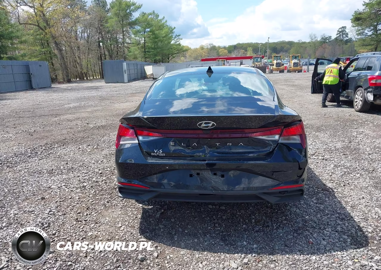 2021 Hyundai Elantra Se VIN:KMHLL4AG4MU173179 - 16