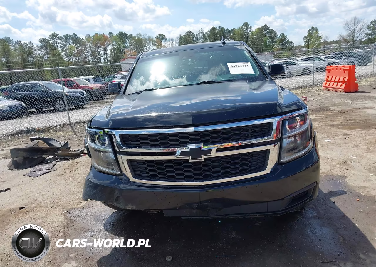 2017 Chevrolet Suburban Lt VIN:1GNSKHKC6HR209668 - 12