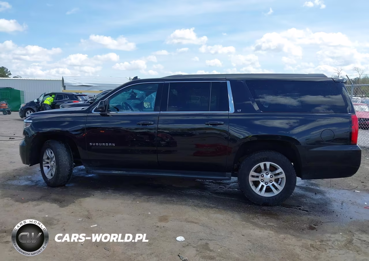2017 Chevrolet Suburban Lt VIN:1GNSKHKC6HR209668 - 14