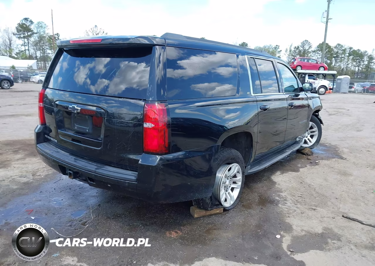 2017 Chevrolet Suburban Lt VIN:1GNSKHKC6HR209668 - 4