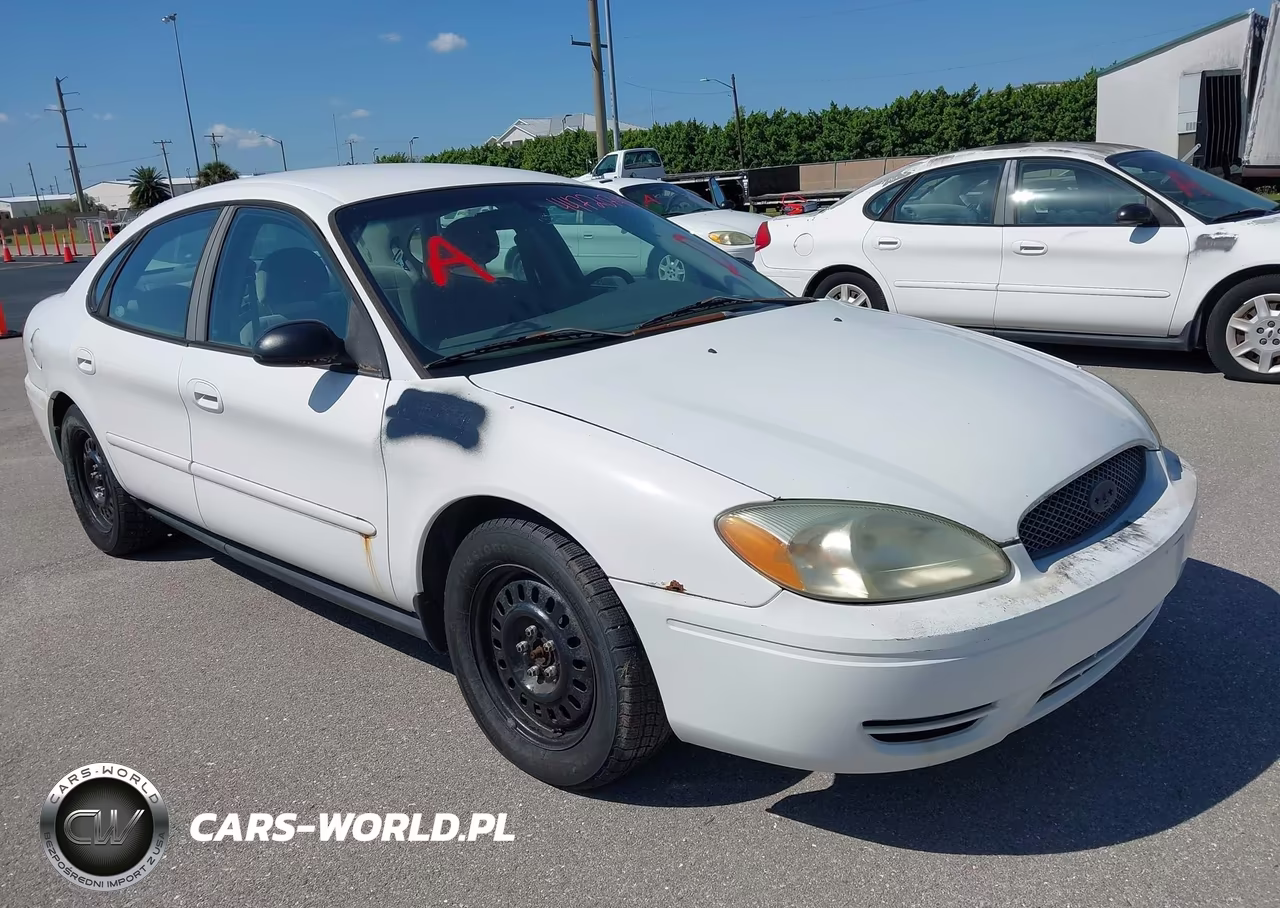 2004 Ford Taurus Se