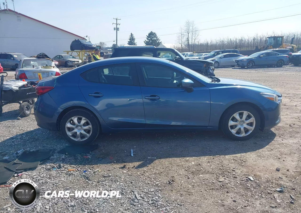 2017 Mazda Mazda3 Sport VIN:3MZBN1U73HM116659 - 13