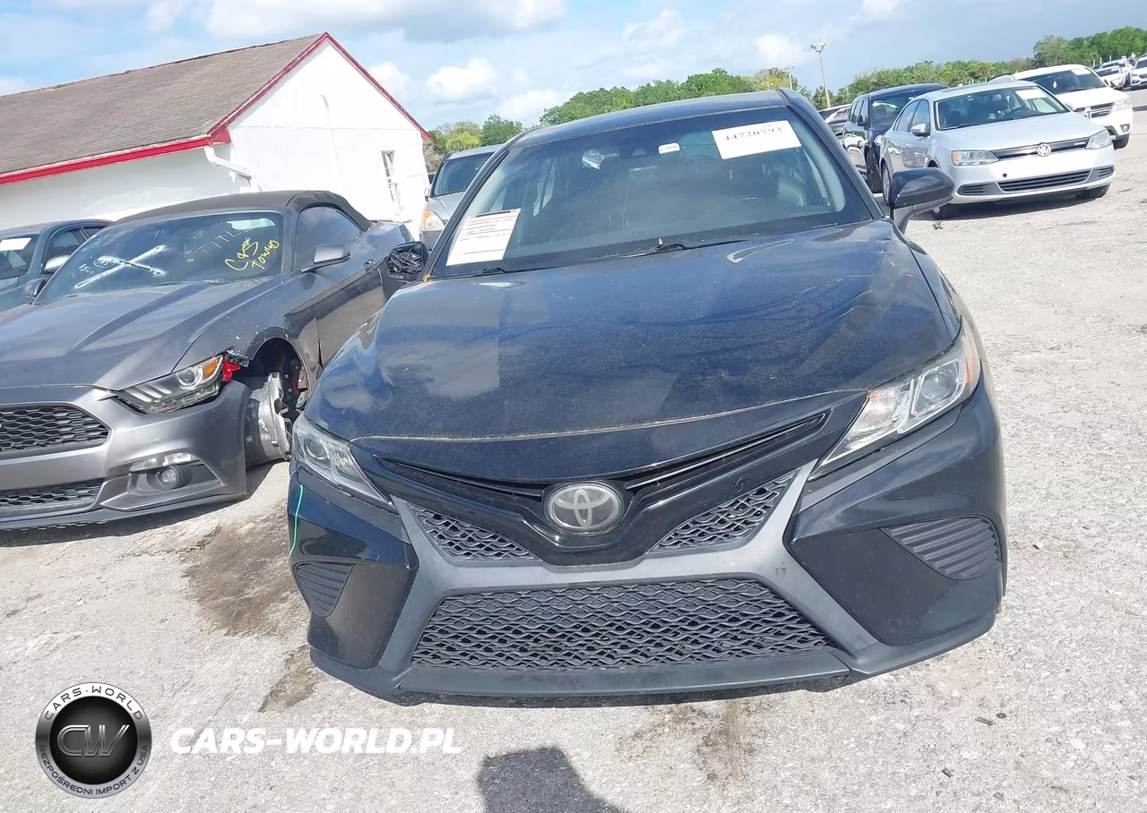 2019 Toyota Camry Se VIN:4T1B11HKXKU168642 - 12
