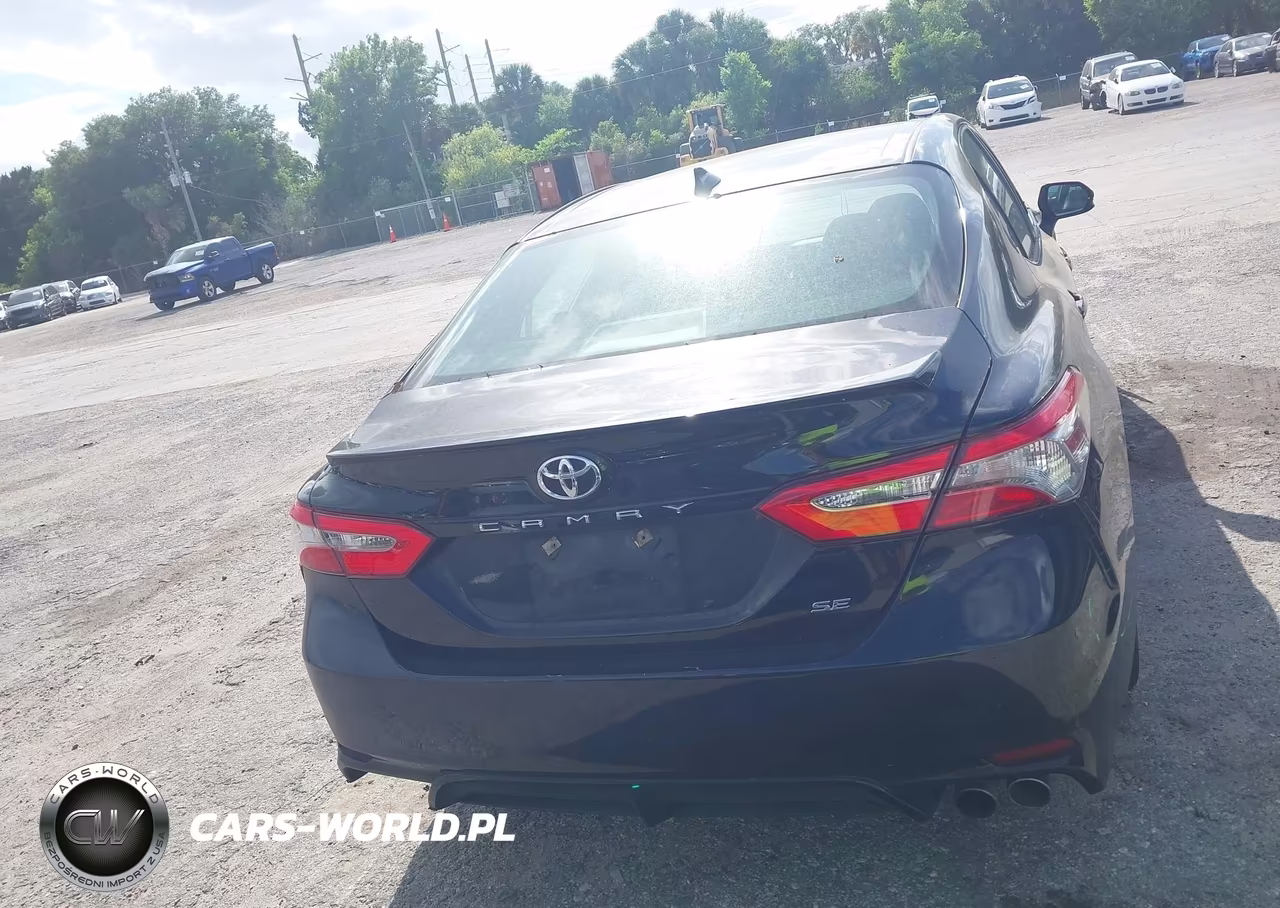 2019 Toyota Camry Se VIN:4T1B11HKXKU168642 - 16