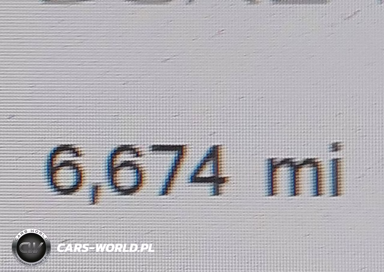 2026 Tesla Model Y VIN:7SAYGDEE0TA411477 - 17