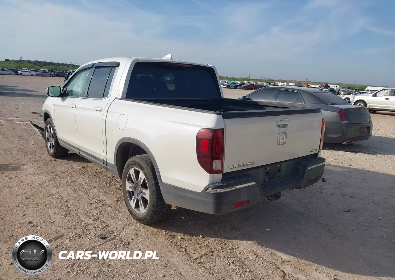 2018 Honda Ridgeline Rtl-T VIN:5FPYK3F68JB004558 - 3