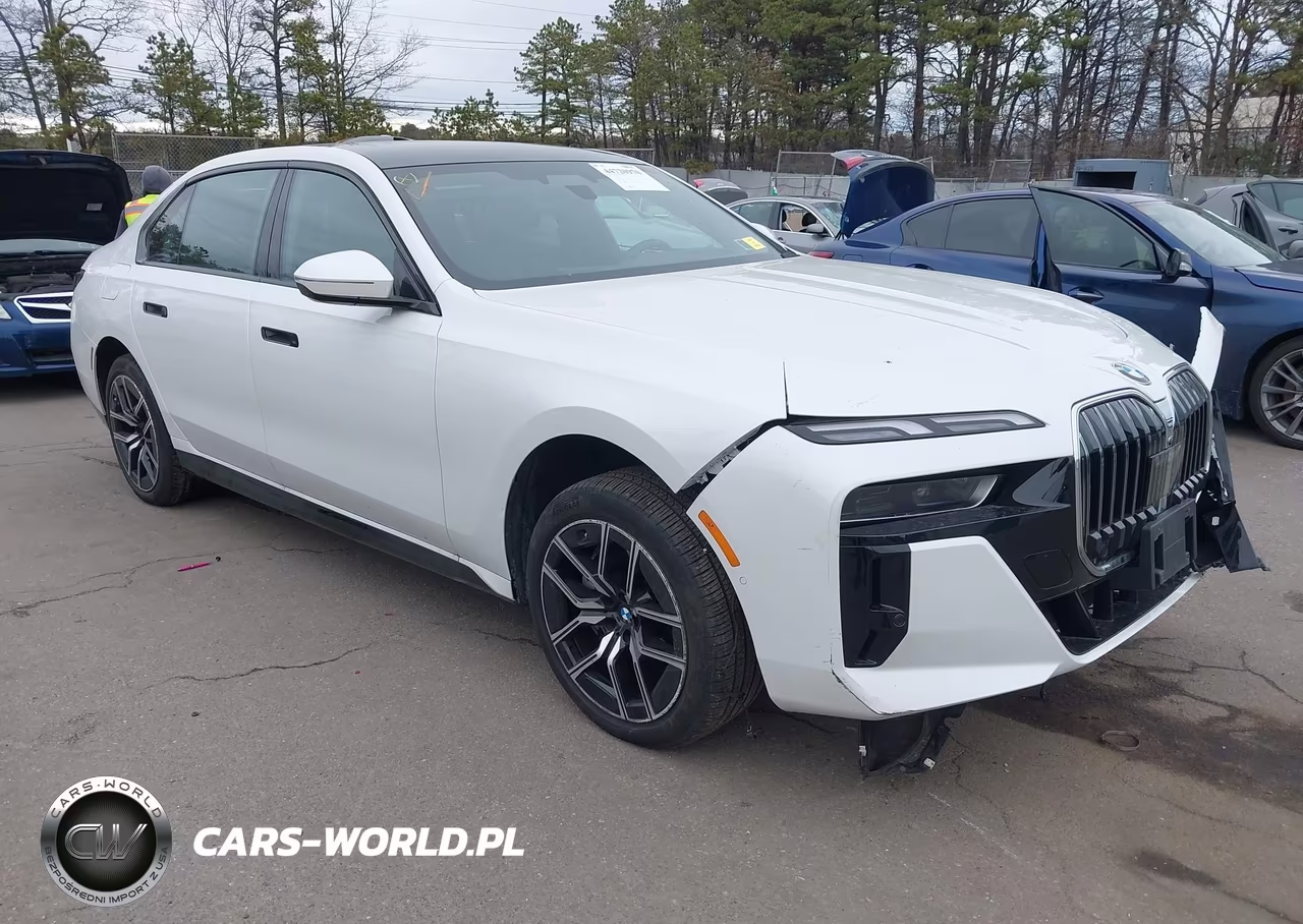 2025 BMW 740I xDrive