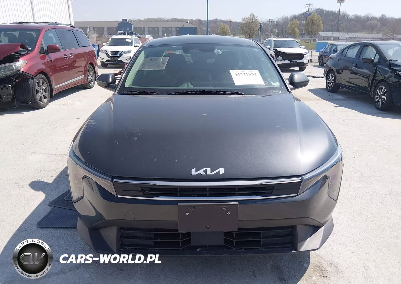 2025 Kia K4 Lx VIN:3KPFT4DE6SE047686 - 12