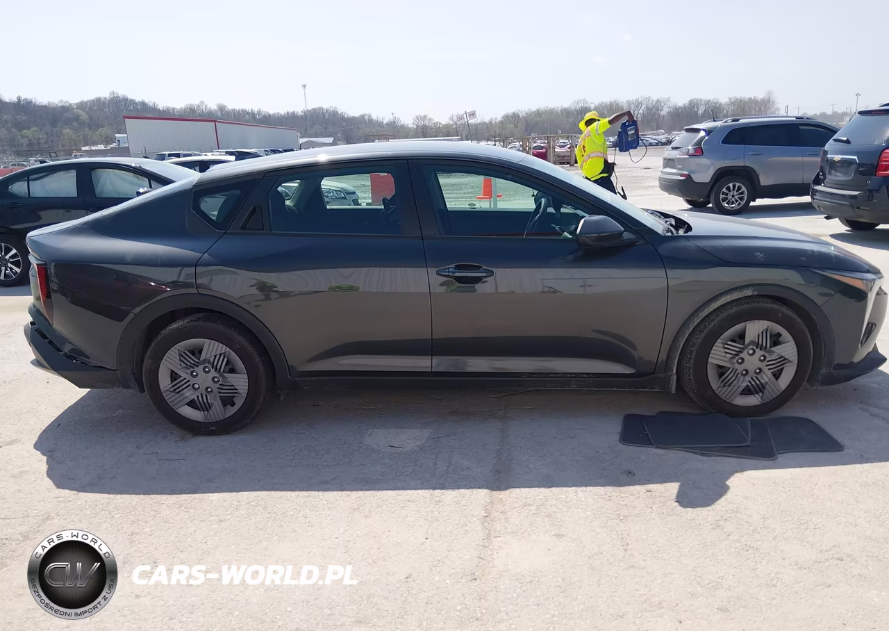 2025 Kia K4 Lx VIN:3KPFT4DE6SE047686 - 13
