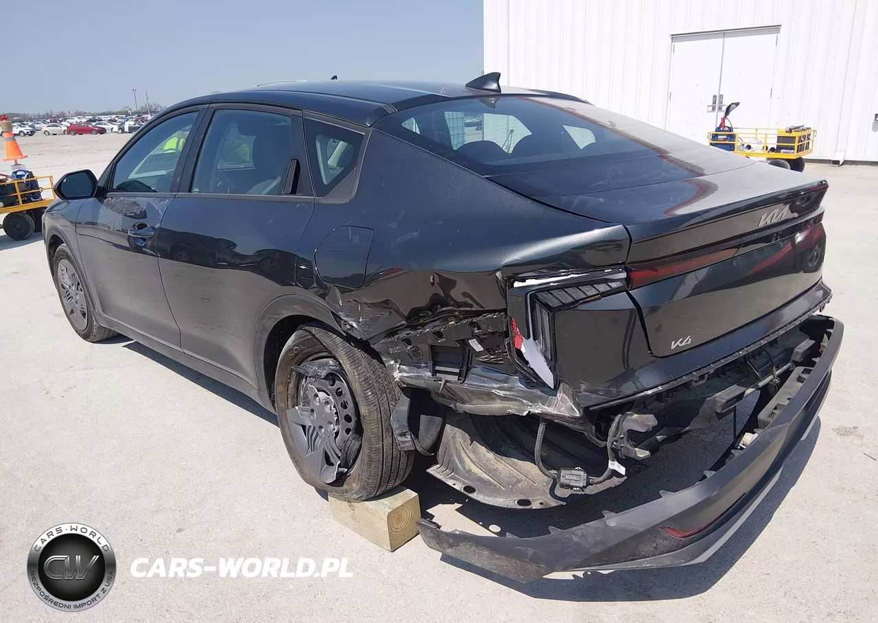 2025 Kia K4 Lx VIN:3KPFT4DE6SE047686 - 3