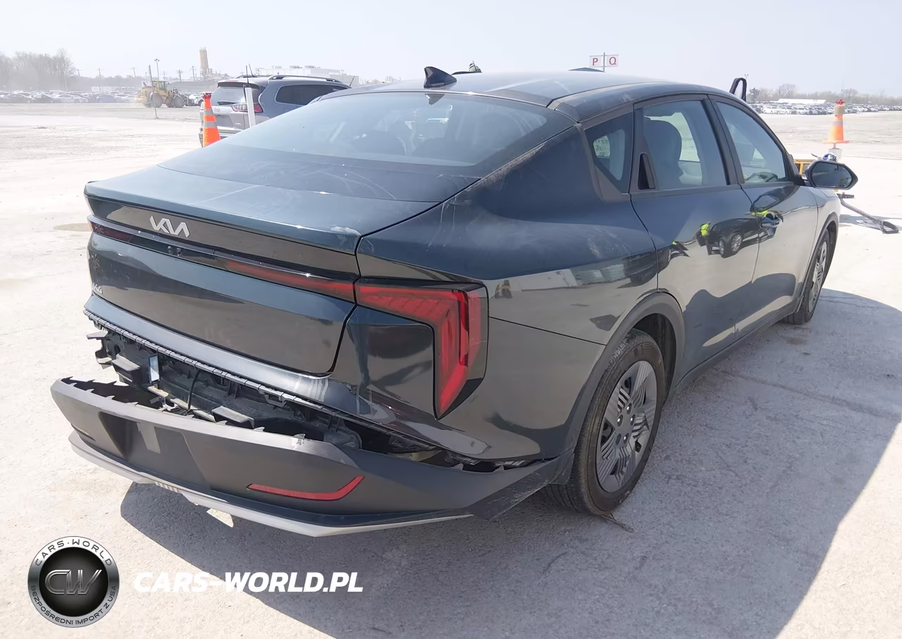 2025 Kia K4 Lx VIN:3KPFT4DE6SE047686 - 4