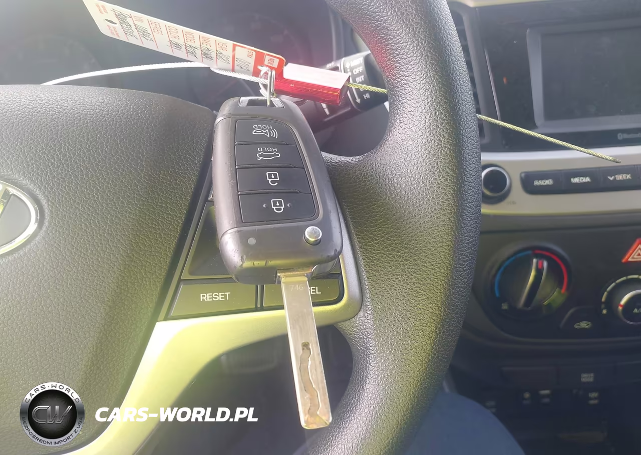 2020 Hyundai Accent Se VIN:3KPC24A63LE108142 - 11