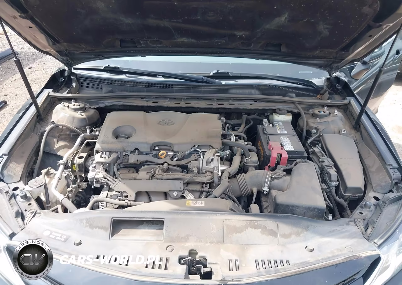 2018 Toyota Camry Le VIN:4T1B11HK2JU611252 - 10