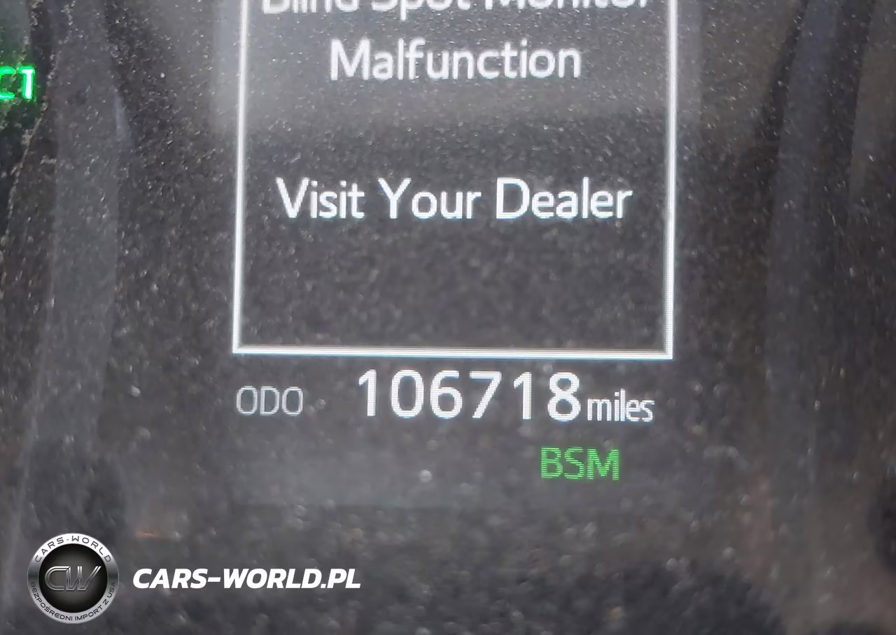 2018 Toyota Camry Le VIN:4T1B11HK2JU611252 - 16