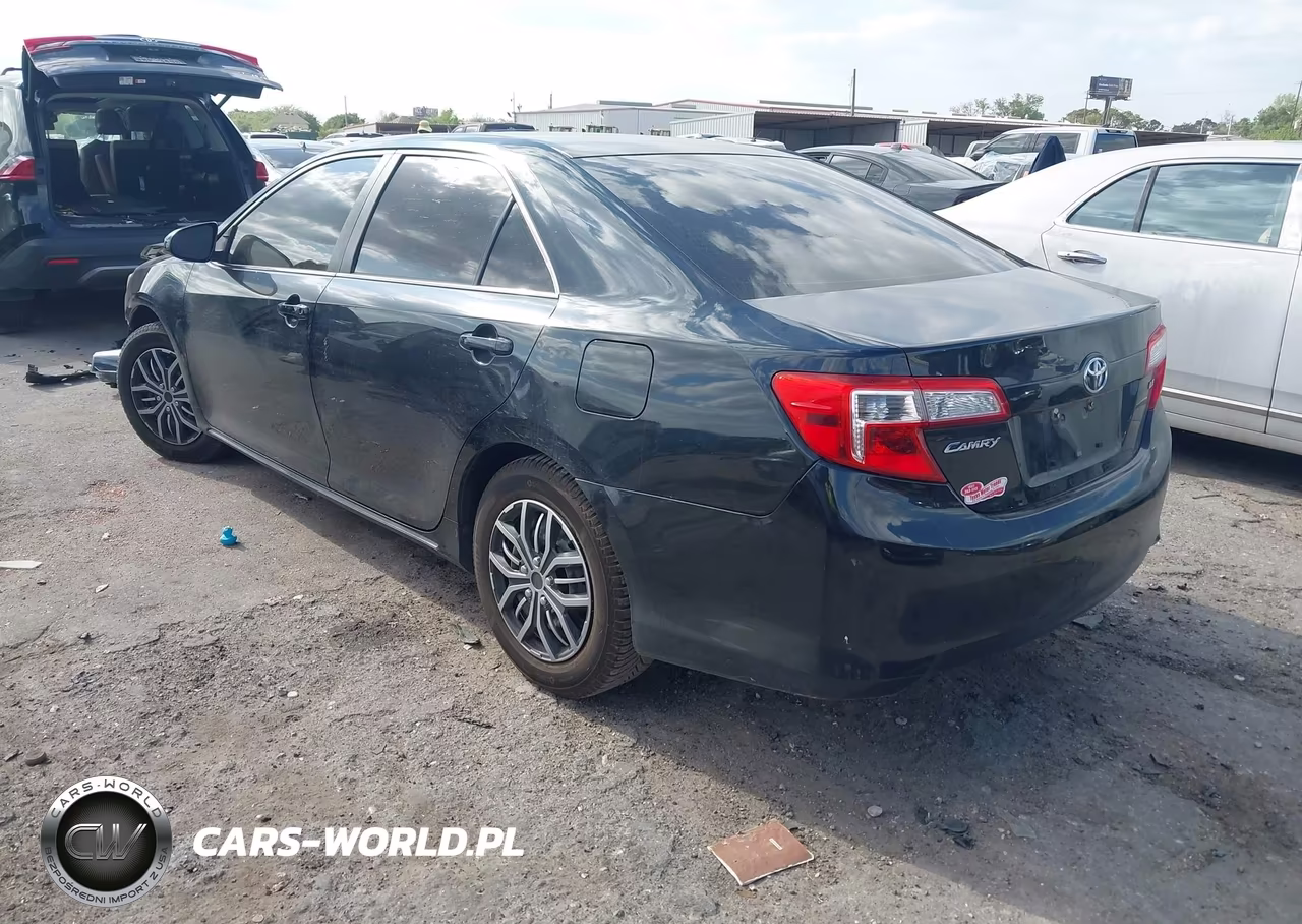 2012 Toyota Camry Le VIN:4T4BF1FKXCR250530 - 3