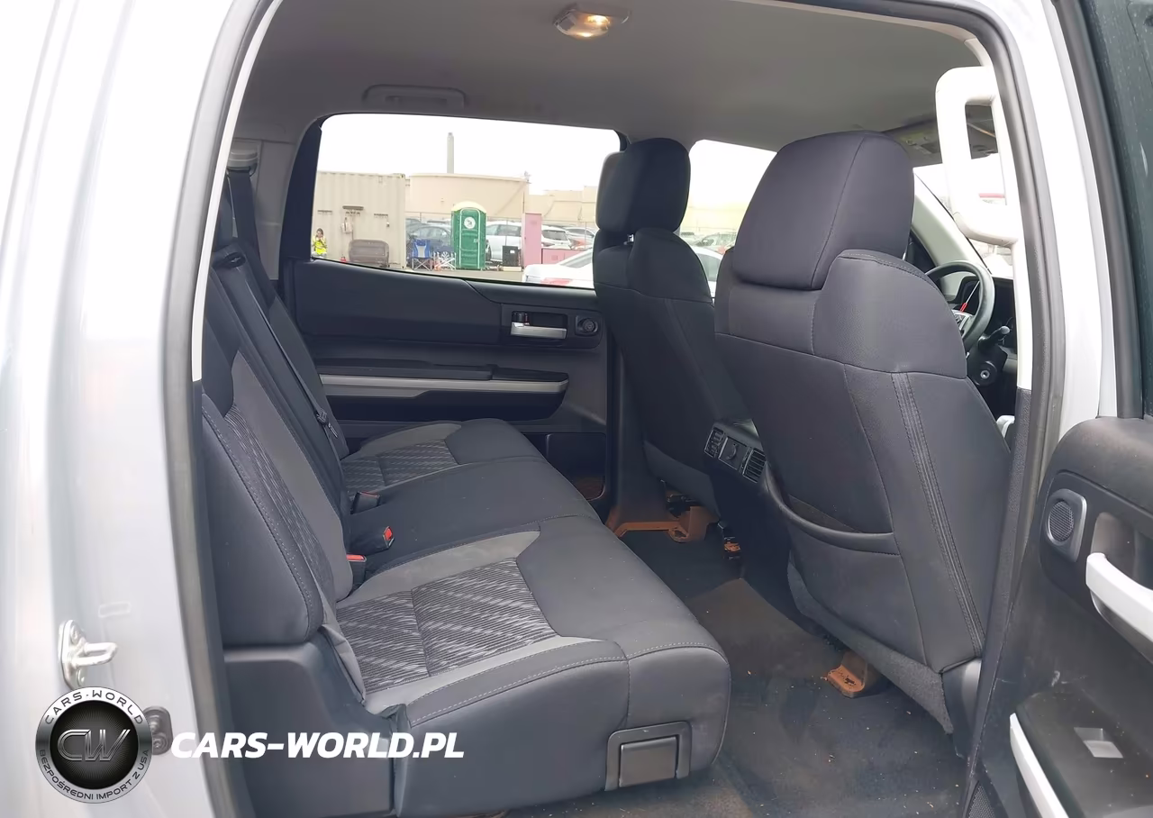 2019 Toyota Tundra Sr5 5.7L V8 VIN:5TFEY5F17KX246033 - 8