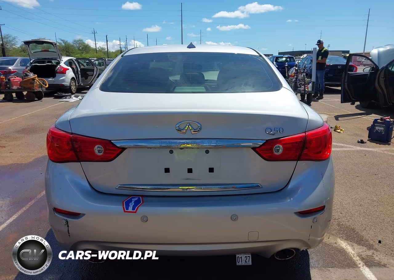 2015 Infiniti Q50 Premium VIN:JN1BV7AP3FM331819 - 17
