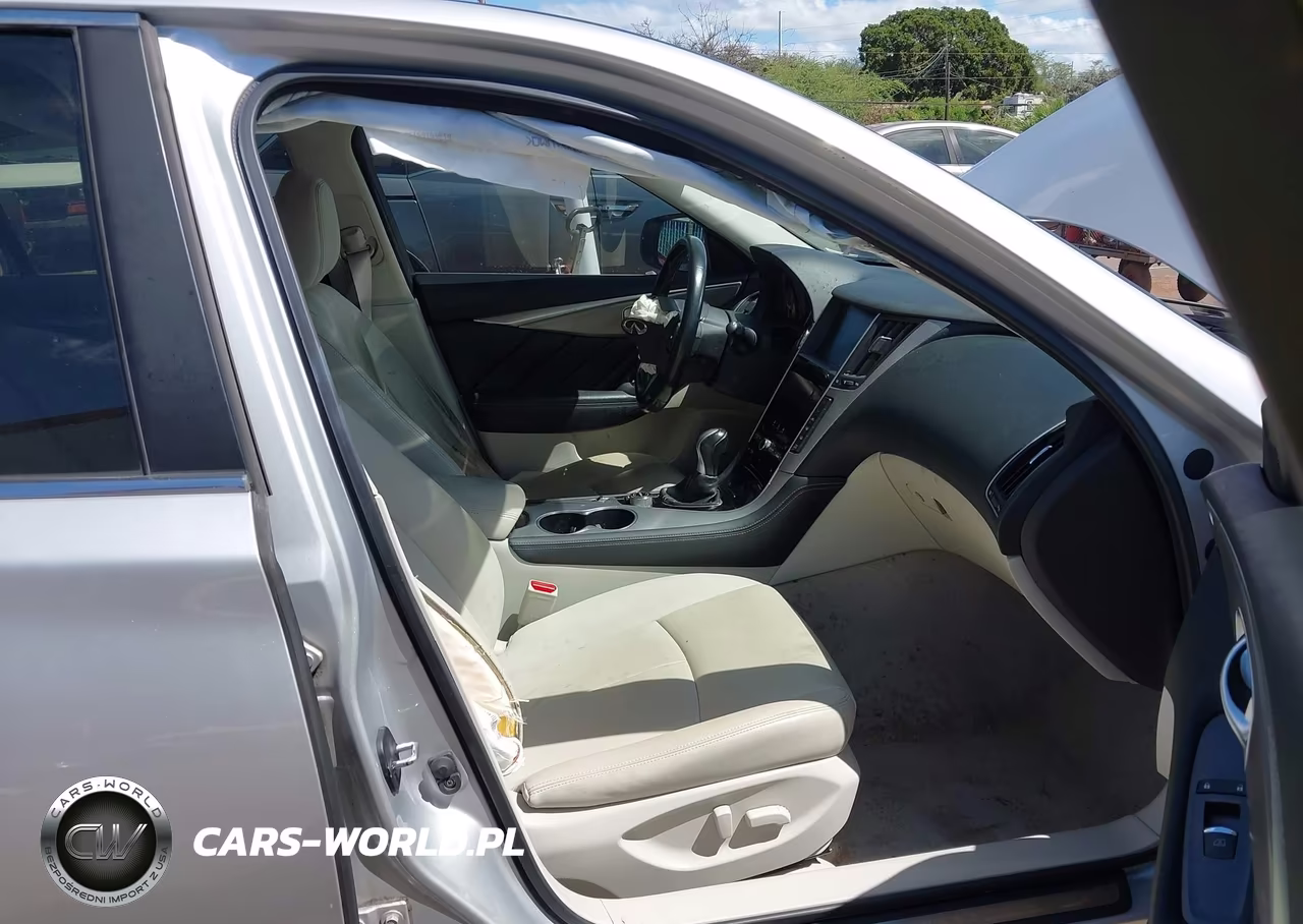 2015 Infiniti Q50 Premium VIN:JN1BV7AP3FM331819 - 5