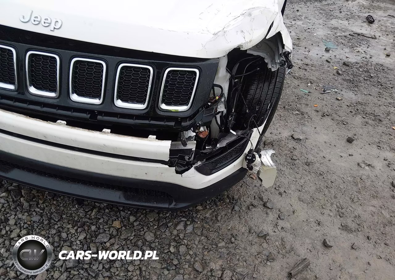 2017 Jeep New Compass Sport 4X4 VIN:3C4NJDAB2HT647296 - 17