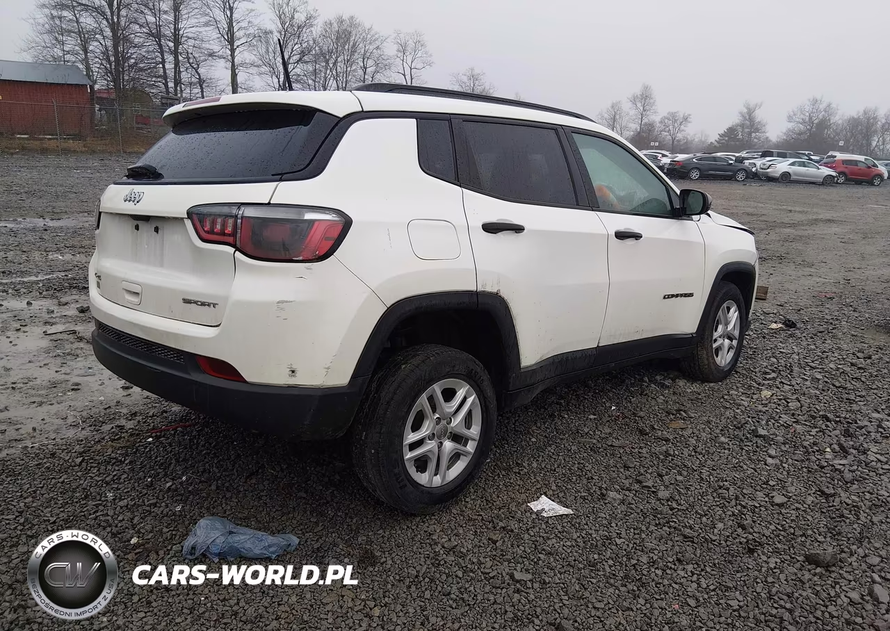 2017 Jeep New Compass Sport 4X4 VIN:3C4NJDAB2HT647296 - 4