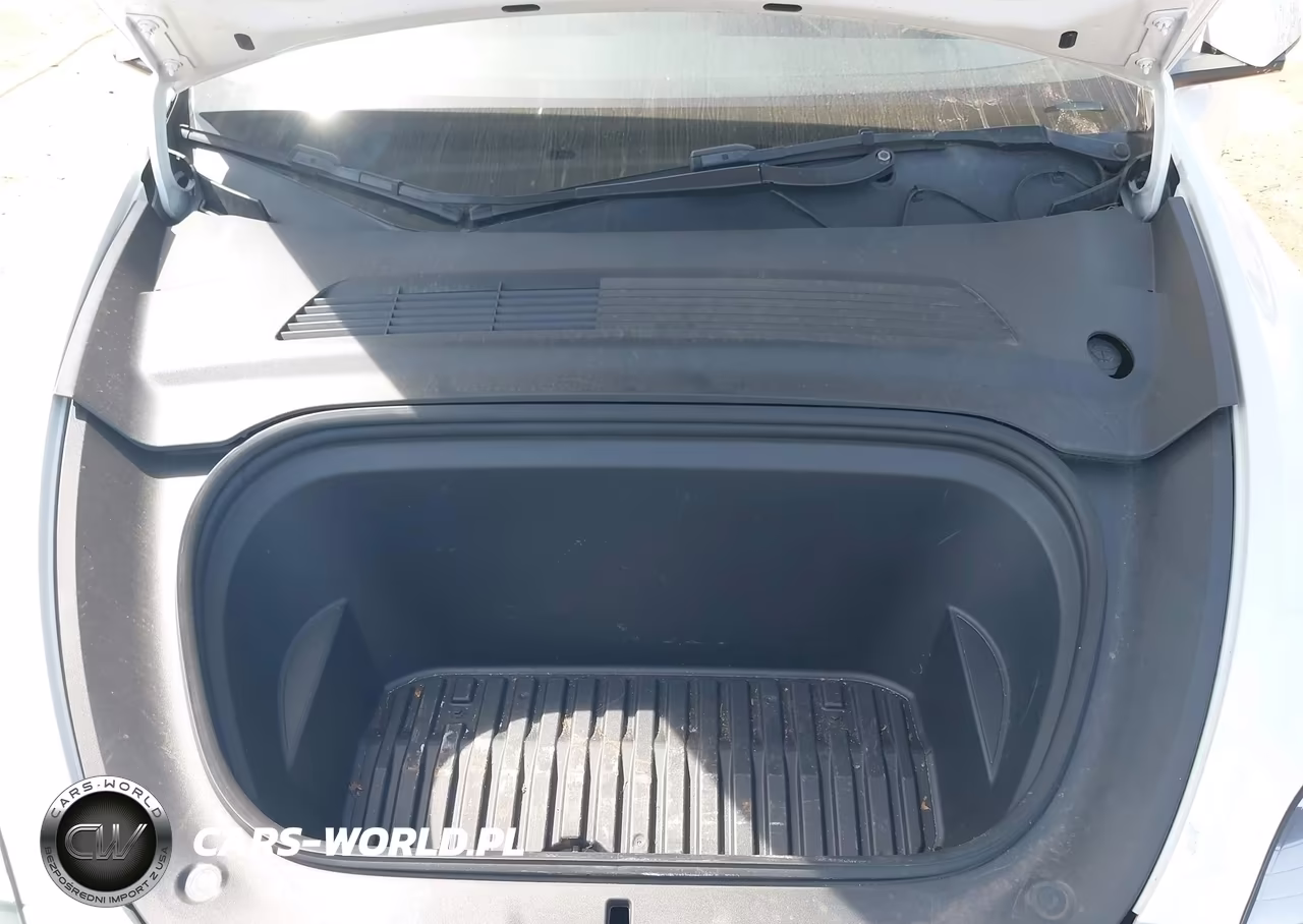 2021 Tesla Model Y Long Range Dual Motor All-Wheel Drive VIN:5YJYGDEE6MF125683 - 10