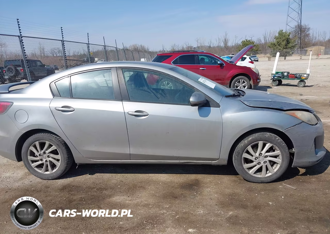 2012 Mazda Mazda3 I Touring VIN:JM1BL1V79C1654859 - 13