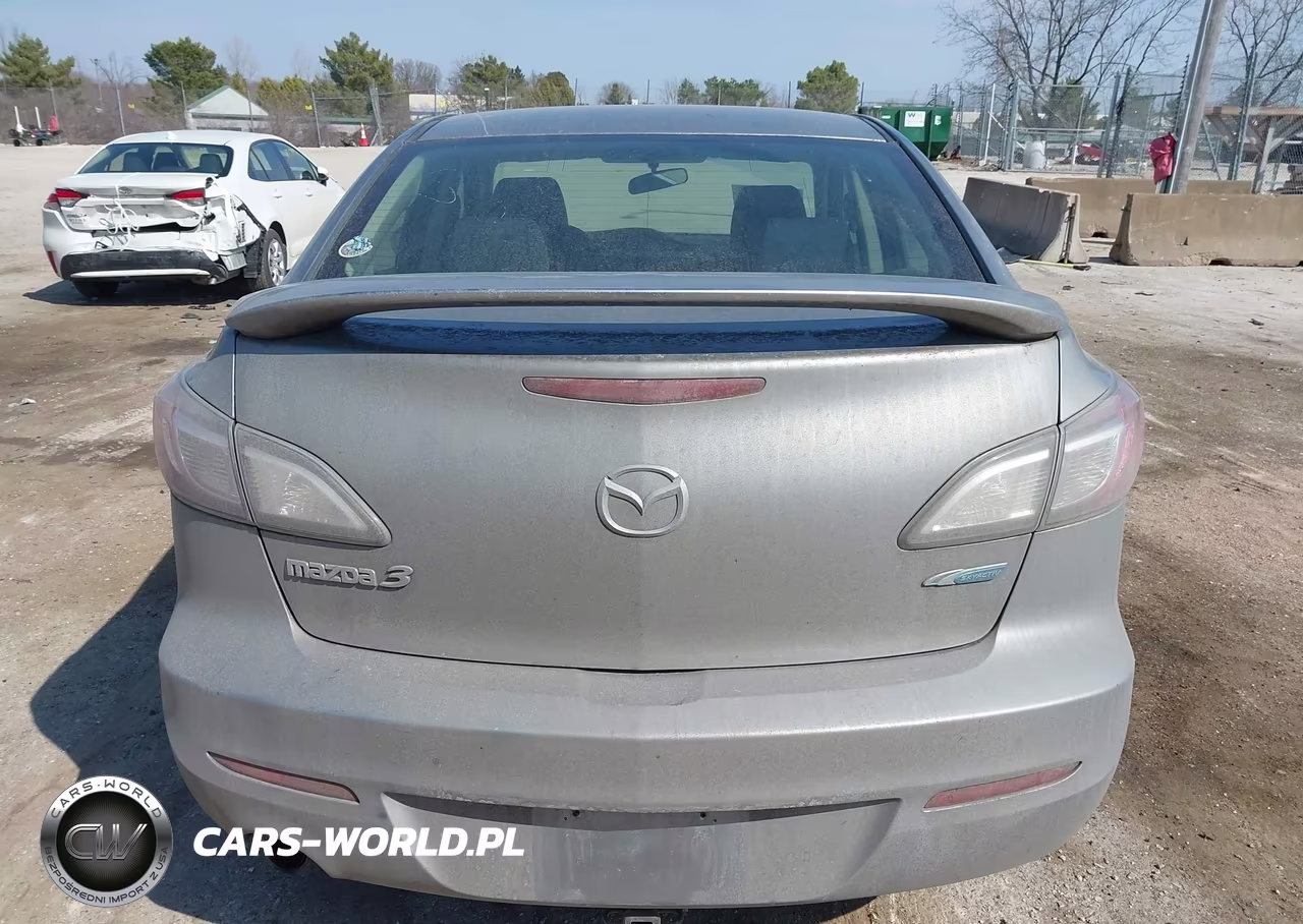 2012 Mazda Mazda3 I Touring VIN:JM1BL1V79C1654859 - 16
