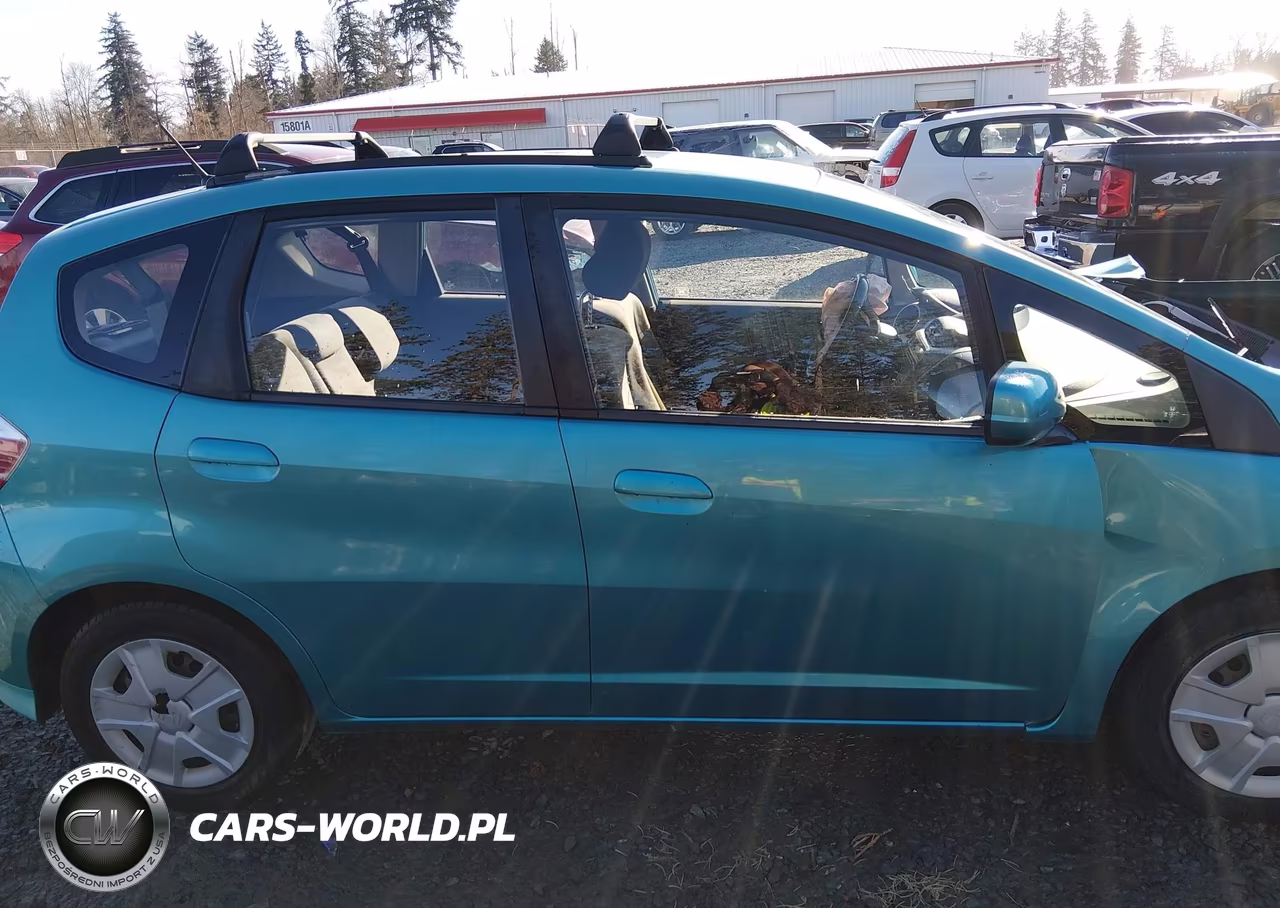 2013 Honda Fit VIN:JHMGE8G31DC030660 - 14