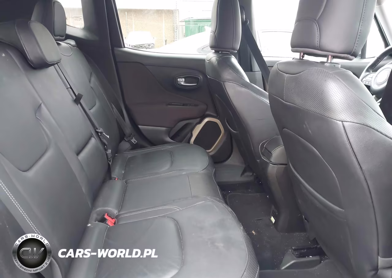 2015 Jeep Renegade Limited VIN:ZACCJADT4FPC14738 - 8